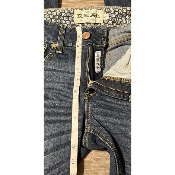 Ariat R.E.A.L. Perfect Rise Rosa Boot Cut Dark Wash Jeans SZ 28R (29x32) - Picture 7 of 11